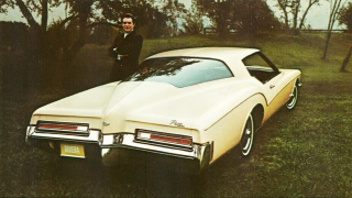 Illustration for article titled Ten cars that look better from behind